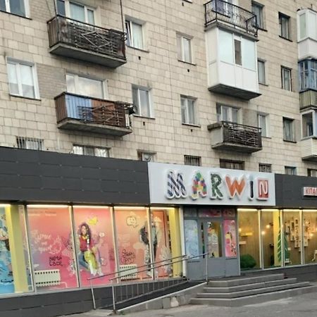 Люкс Академика Сатпаева 19 Lägenhet Pavlodar Exteriör bild